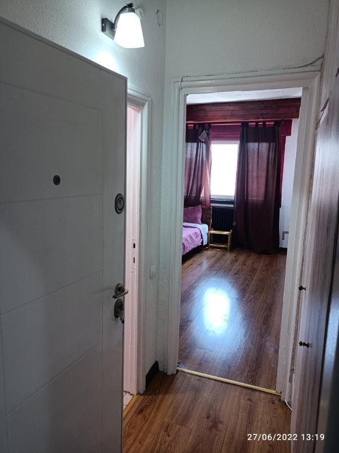 Sweet Central Apartment Bucureşti Ngoại thất bức ảnh